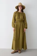 Robe en mousseline kaki avec détail de nœud - 2004