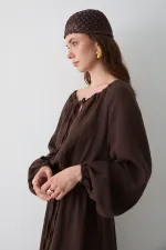 Robe en mousseline marron avec détail de nœud - 2004