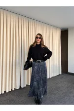 Black Double V-Neck Sweater - 251206