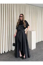 Siyah Saten Yırtmaçlı Elbise - 2026