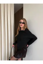 Siyah Kayık Yaka Asimetrik Kazak - 251193