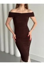 Kahverengi Kayık Yaka Fırfırlı Elbise - 4798