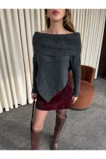 Pull asymétrique anthracite à col bateau - 251193