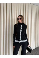 Siyah Dik Yaka Dantel Detaylı Hırka - 2726