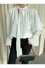 Beyaz Fırfır Detaylı Vatkalı Bluz - 1016