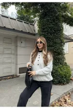 Gri Düğmeli Bisiklet Yaka Triko Kazak - 2464