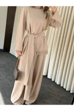 Bej Kuşaklı Dantel Detaylı Bluz Pantolon Takım - 8006