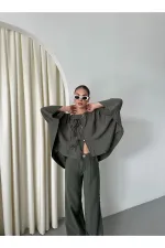 Ensemble chemisier et pantalon kaki avec détails de surpiqûres au col - 9002