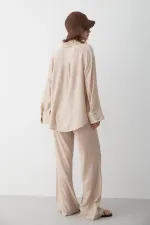 Ensemble chemise et pantalon texturé couleur pierre