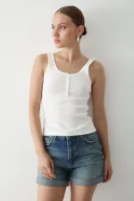 Açık Ekru Önden Düğmeli Atlet - 251001