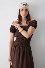 Kahverengi Büzgülü Elbise - 2002