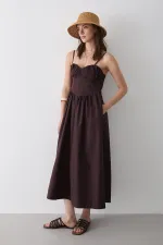 Robe en popeline marron avec détail à la taille - 2001