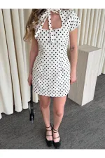 Bej Yaka Bağlama Detaylı İçi Şortlu Kısa Elbise - 5084