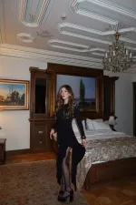 Black Sandy Tail Mini Dress - 0533