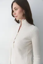 Krem Çıtçıtlı Boğazlı Kazak - 251037