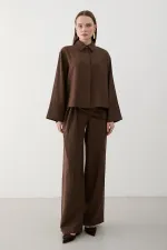 Ensemble pantalon et chemise marron avec détail à la taille - 8862
