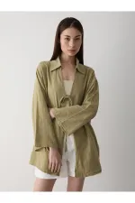 Kimono en lin et coton 100 % kaki avec détails en dentelle