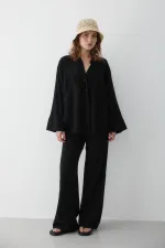 Ensemble chemise et pantalon noir texturé