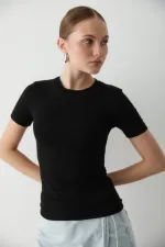 Siyah Düz Body - 251113