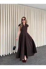 Robe courte marron à col en V - 242480