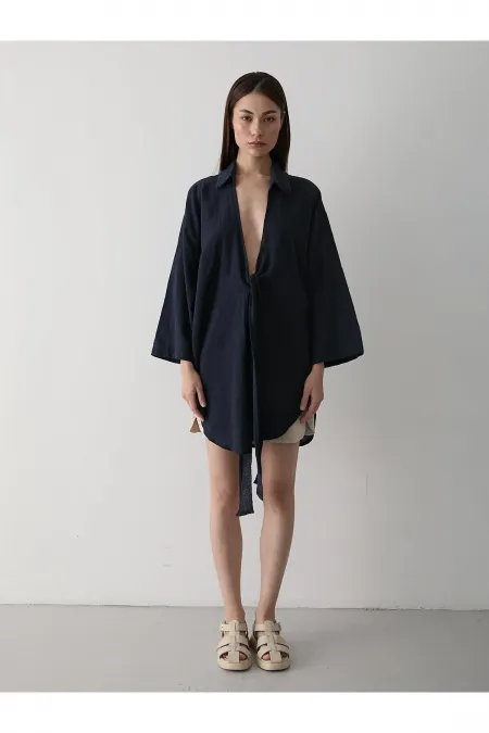 Chemise kimono en lin bleu marine à flamme