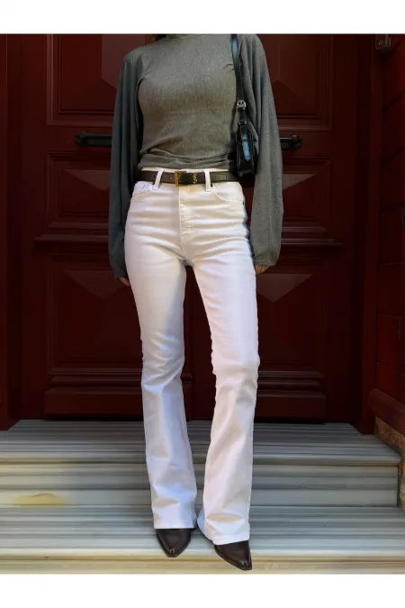 White Spanish Flare Jeans - 2106