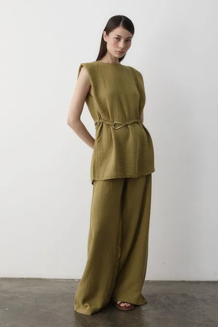 Haki Aksesuar Detaylı İkili Takım