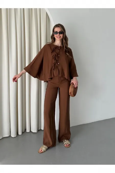 Brown Batwing Sleeve Suit with Lace-up Button Detail Brown Batwing Sleeve Suit with Lace-up Button Detail