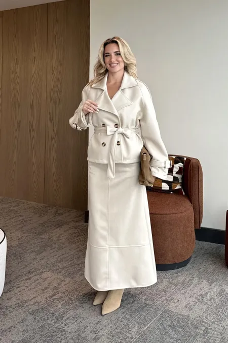 Ensemble veste et jupe en daim crème - 0310