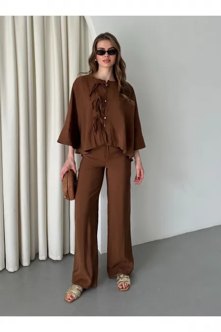 Ensemble chemisier et pantalon marron avec détails de surpiqûres au col - 9002