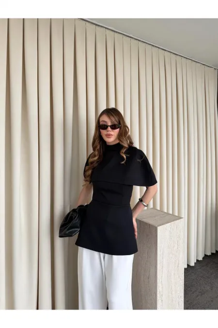 Chemisier noir sans bretelles avec cape - 1101