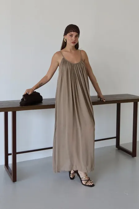 Vizon Askılı Rahat Kesim Elbise