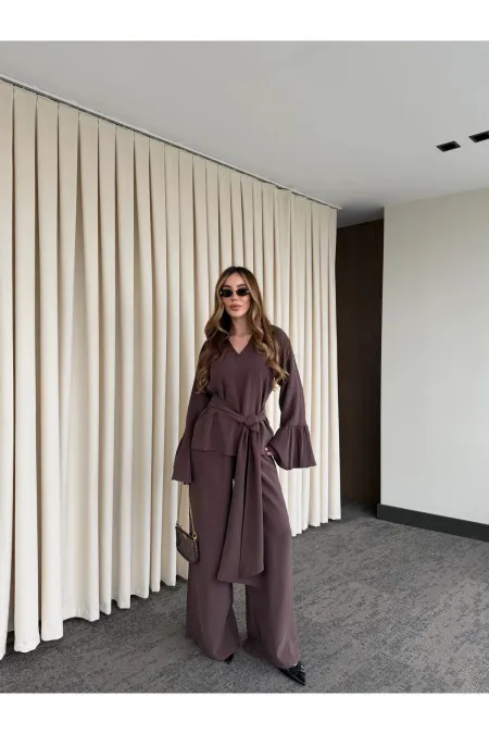 Brown Blouse and Pants Set with Ruffled Sleeves - 0812 Brown Blouse and Pants Set with Ruffled Sleeves - 0812