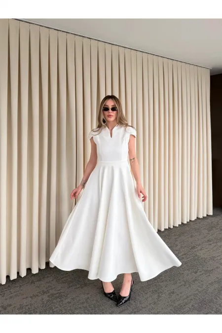 Beyaz Mini V Yaka Elbise - 242480