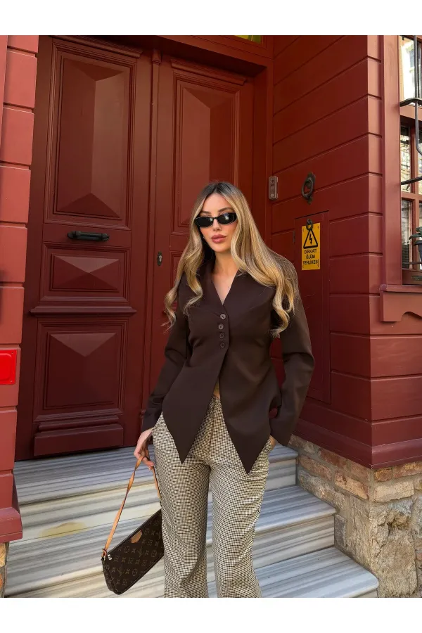 Veste asymétrique marron à ceinture - 3001