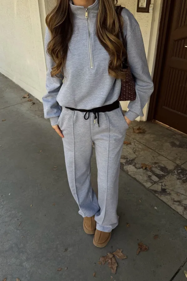 Ensemble de survêtement gris avec détail t-shirt et taille élastique - 0740