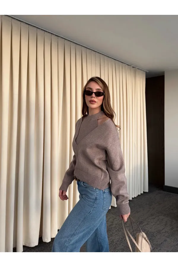 Bej İkili V Yaka Kazak - 251206