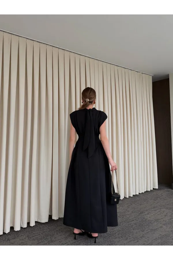 Siyah Vatkalı Elbise - 25193