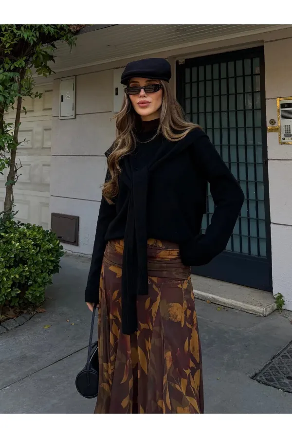 Siyah Şal Detaylı Kazak - 251180