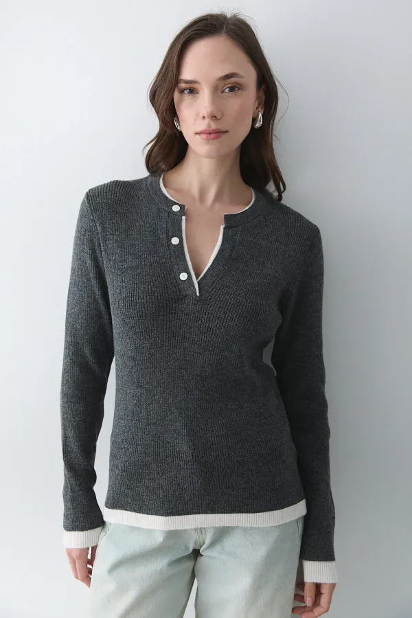 Antrasit - Krem 2 Patlı Düğmeli Kazak - 251023