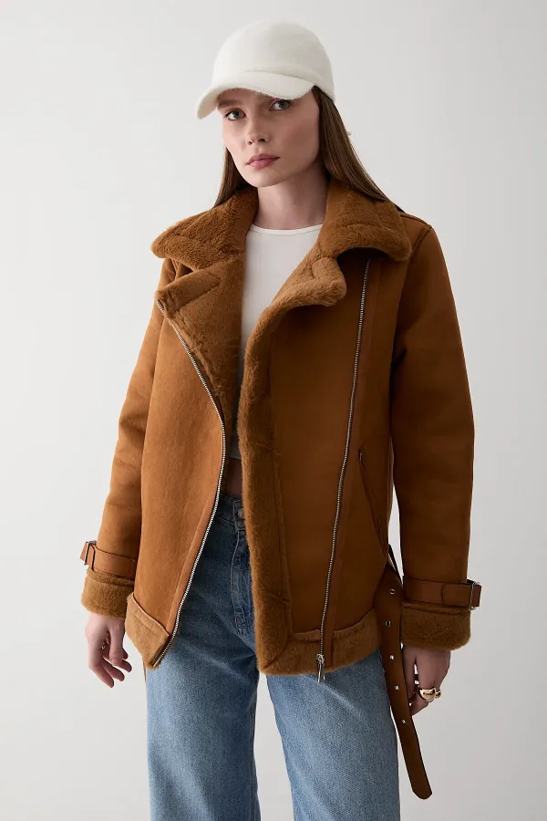 Manteau doublé de fourrure marron