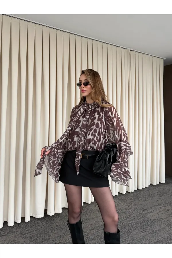 Chemisier en mousseline marron à nouer - 5024