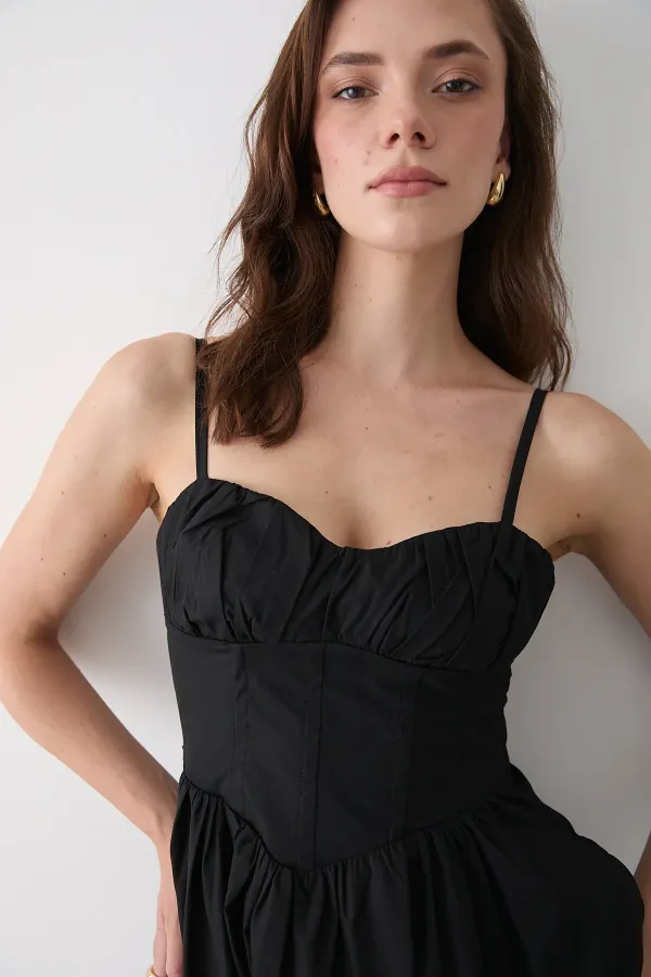 Siyah Bel Detaylı Poplin Elbise - 2001