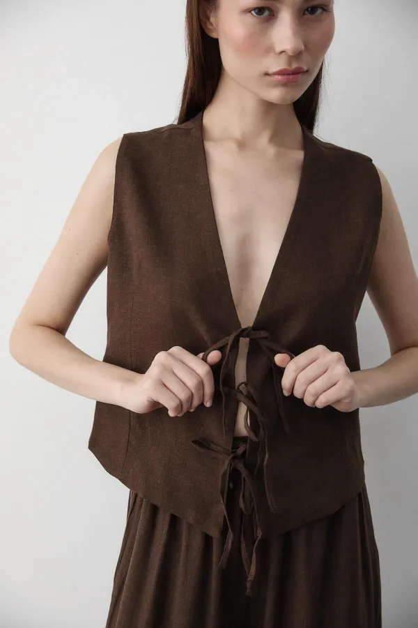 Brown 3-Lace Muslin Vest Set
