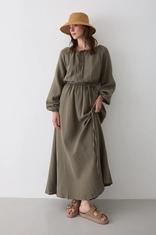 Çağla Bağlama Detaylı Müslin Elbise - 2004