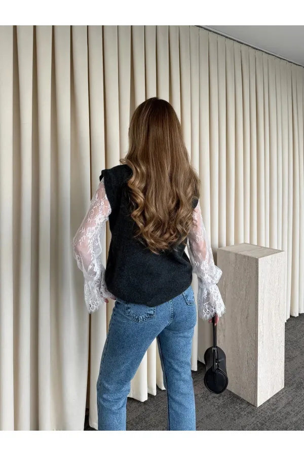 Anthracite Sweater with Heart Embroidery, Lace Sleeves and Collar - 1247