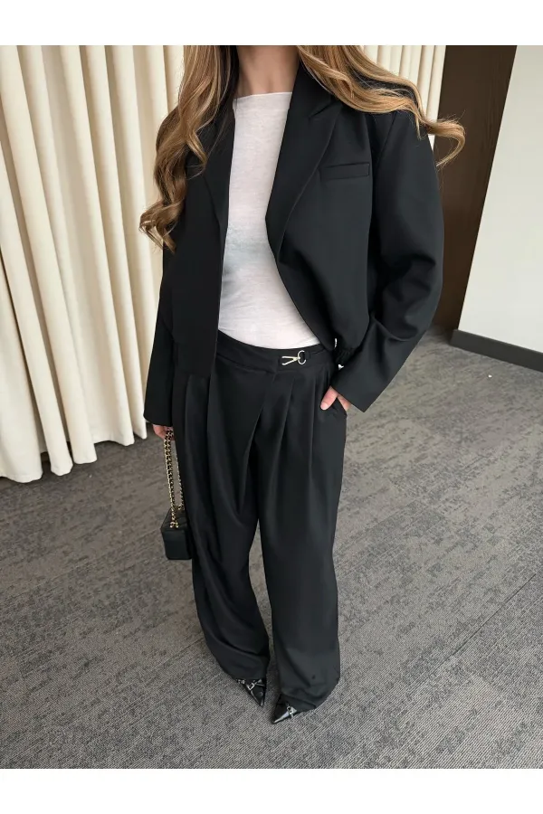 Ensemble veste courte et pantalon noir - 9689