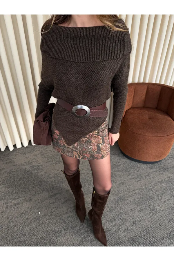 Kahverengi Kayık Yaka Asimetrik Kazak - 251193