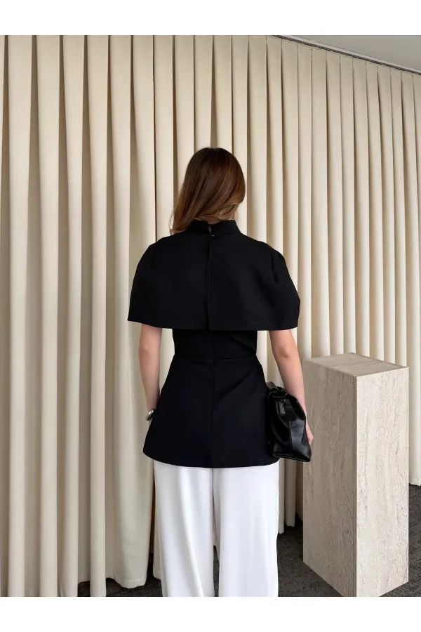 Siyah Pelerinli Straplez Bluz - 1101