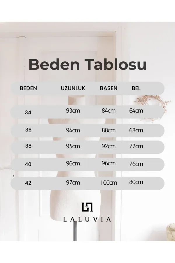 Bej Kesik Paça Detaylı Jean - 520
